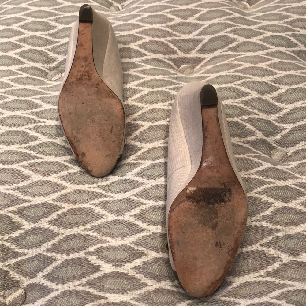Kate Spade linen wedge heels. 6M - Picture 3 of 5